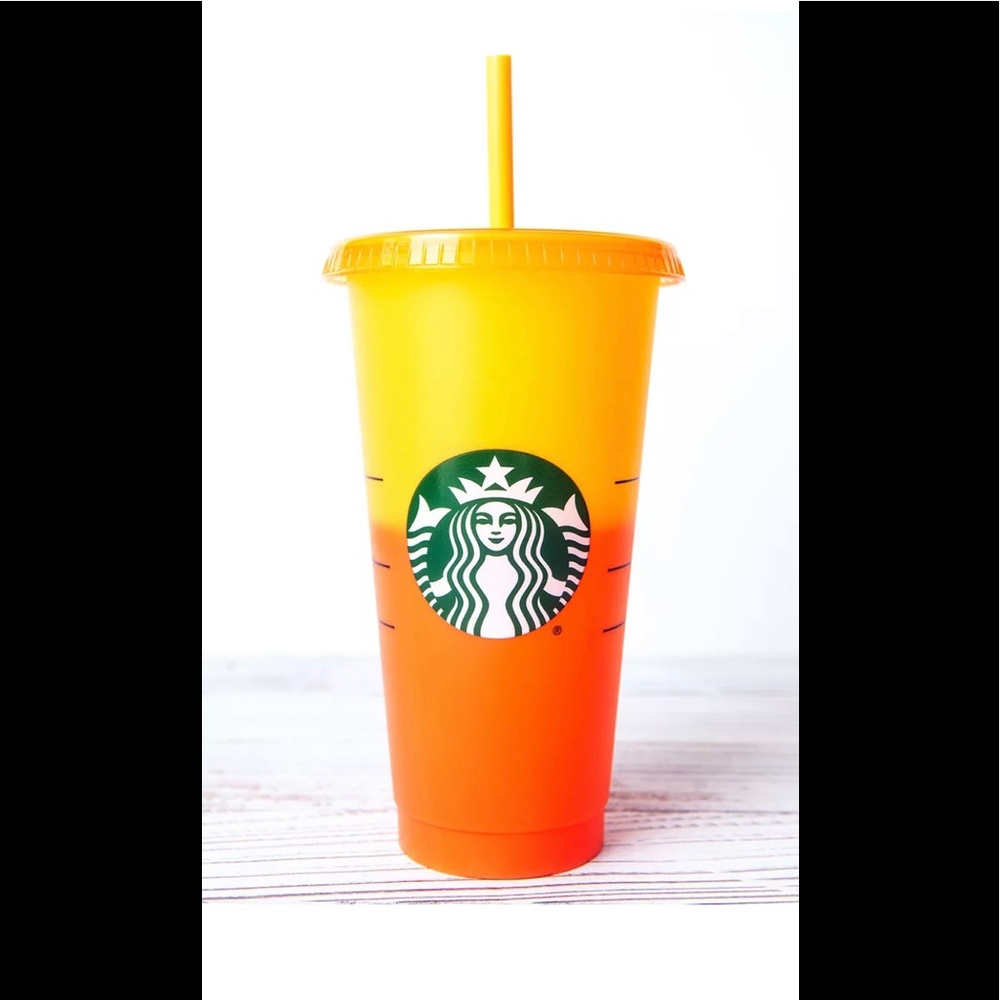 Starbucks color changing cup